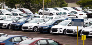 Vale mais a pena, financeiramente, um carro novo ou usado?