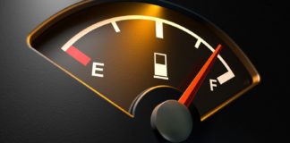 Vale a pena comprar um carro novo pensando na economia de combustível? economia de combustível